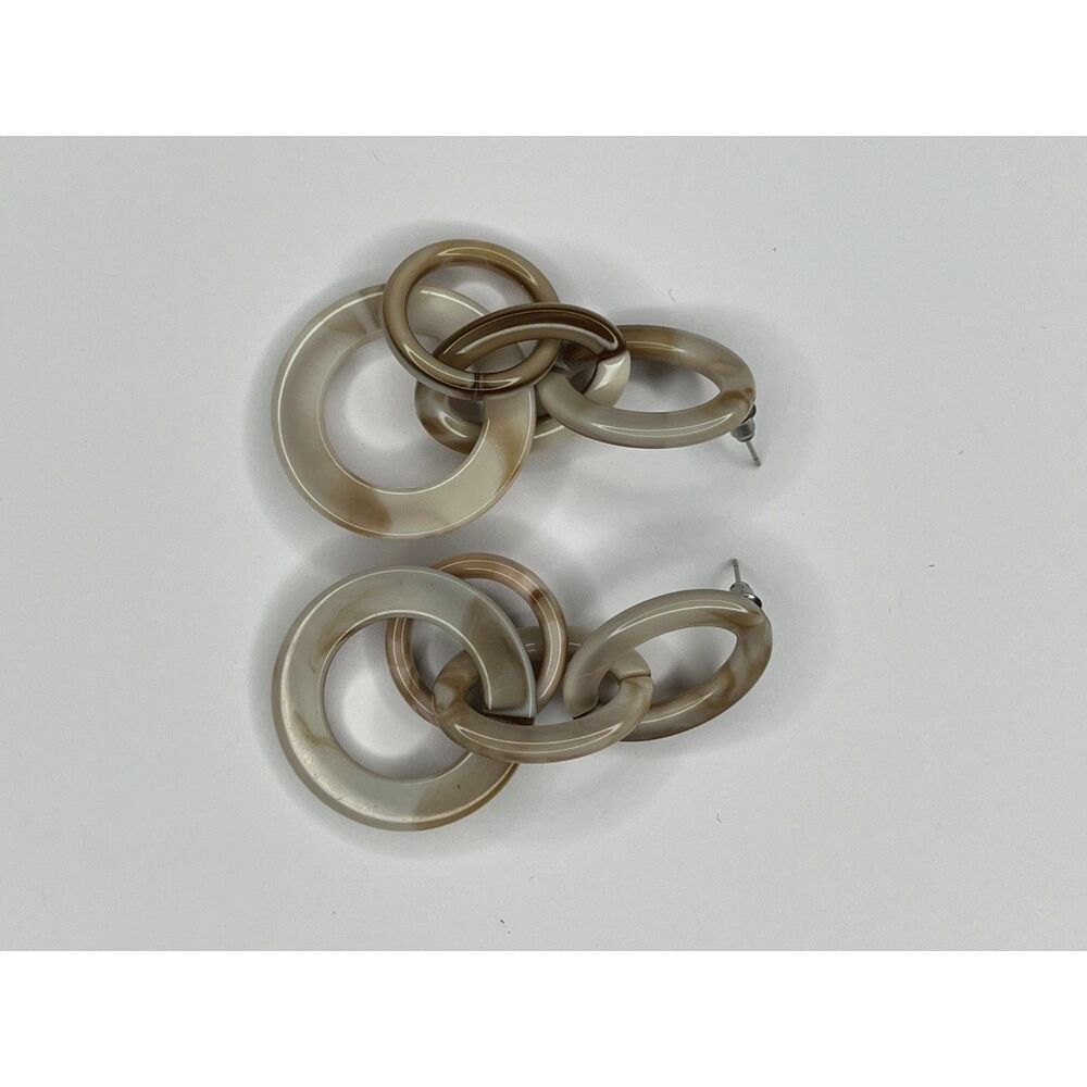 Chunky Interlocking Circle Hoop Earrings - Neutral Beige and Brown Tones